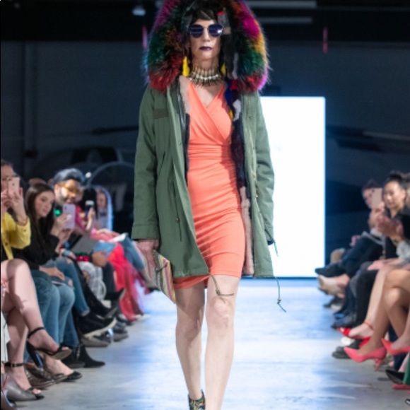 Meet your Posher, Renee - Picture 3 of 11